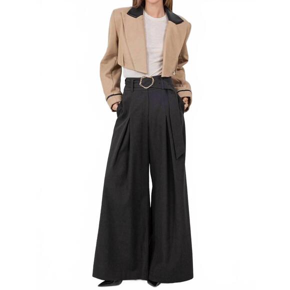 NEW WHITEROOM+CACTUS marie claire pleated trousers in black - Picture 7 of 7